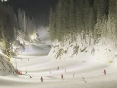 -丝绸之路山地度假区滑雪场