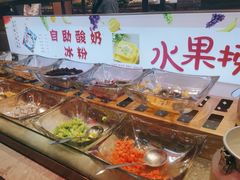 -新艺自助美食城(中山路店)