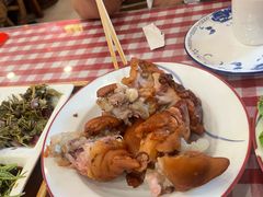 大铁锅炖猪蹄-王村姑老土炕莜面村(桥东店)