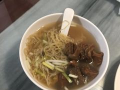招牌牛腩银丝面-恩宁刘福记(东华东路店)