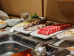 -海底捞火锅(宝龙广场夜宵主题店)