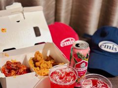 -BHC炸鸡(明洞总店)