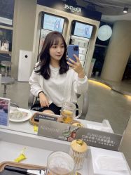 -变画·发型STUDIO