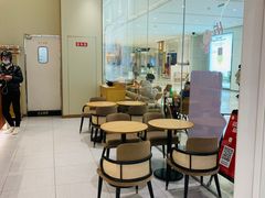 用餐区-Tims天好咖啡·贝果(锦江国金中心店)