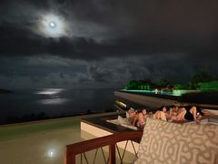 -瑰丽酒店·海吧·天际下午茶·现场DJ·天台酒吧