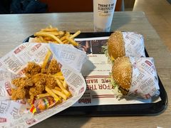 -The Habit Burger Grill 哈比特汉堡(复兴soho店)