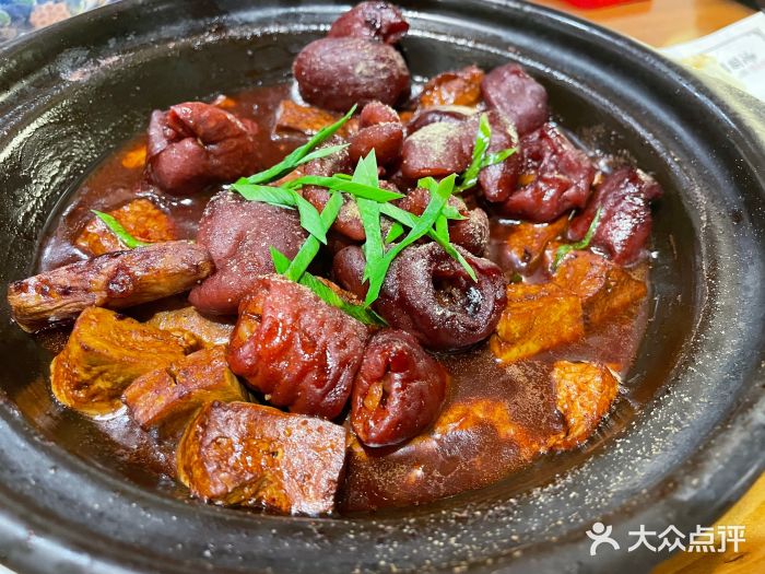 老西门·常州菜(新区店)肠肠豆腐煲图片