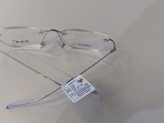 -罗伯特眼镜·蔡司官方授权(前海桂湾店)