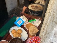 -仓桥直街臭豆腐