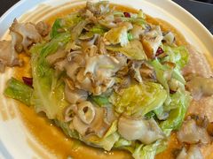 -日月昇渔家菜·海肠捞饭·大连海鲜(星海公园店)
