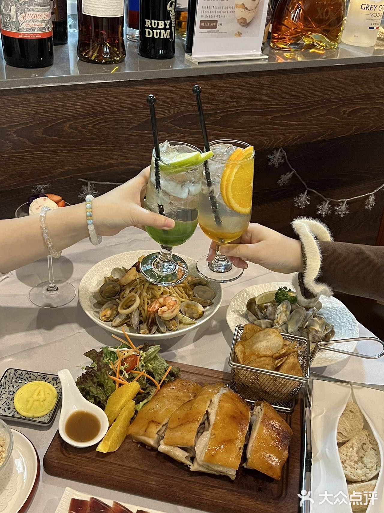 澳门人强推的葡国菜餐厅，平价又好吃。。
