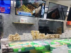 面包甜点陈列柜-闻酥园(青羊区文殊坊店)