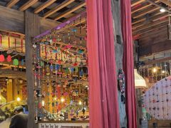 -老牌坊云南鱼豆花火锅(爱建店)