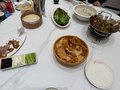 -梅利汴京烤鸭•开封豫菜地标店(东司门店)