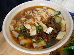 -雷祖芳老妈蹄花店