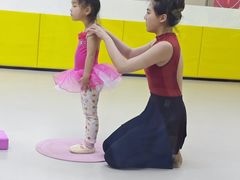 -予荷舞蹈(盛景校区)