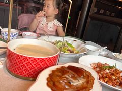 -秀儿四九城·新京菜(亚运村鸟巢店)