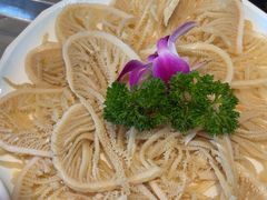 -忘情水鱼头·鲜鱼火锅(滨江中路店)