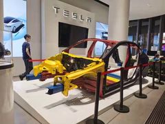 -TESLA 特斯拉(广州天环广场体验店)