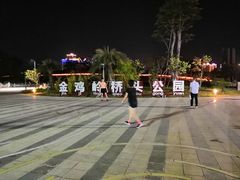 -金鸡岭桥头公园