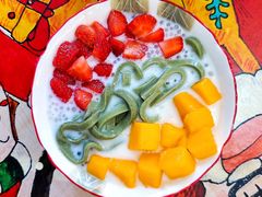 士多啤梨芒果绿茶拉面-甜心妈妈·榴莲星级糖水(北京路总店)