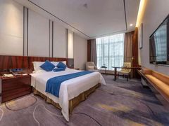 -蓝蔻酒店(深圳东站布吉万象汇店)