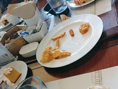 -鲤鱼洲酒店港鲤咖啡厅