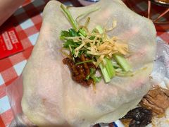 -老郑家东北春饼(龙悦居店)