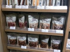 -MUJI无印良品(滨江宝龙城店)