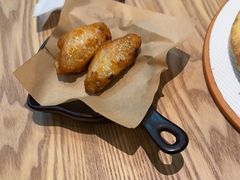 -必胜客(WOW宝龙城市广场店)