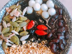 -菌子鲜汤野生菌锅