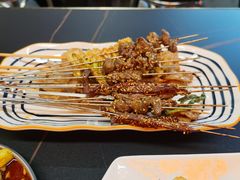 -许哥东北烧烤·铁丳烤串·宫后夹肉(繁花中心店)