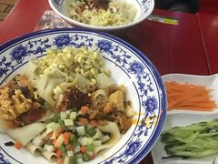 -陕味食族油泼面·小炒盖码面(双榆树店)