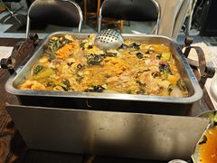 -后街佬·炭火鲜鱼杂(南城店)