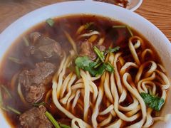-清真吴记门钉肉饼·喜多利