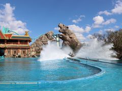 -七彩云南欢乐世界