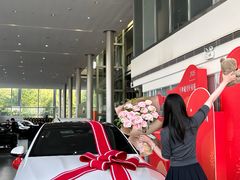 -泰州之星奔驰4S店(海陵店)