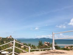 -那琴半岛地质海洋公园