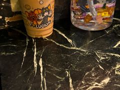 -瑞幸咖啡(凯德虹口龙之梦店)