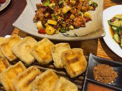 -滇香肴·云南菜蒸汽石锅鱼(云南北路店)