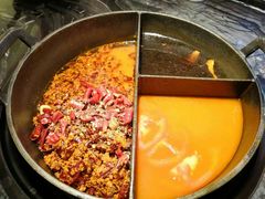-热火朝天鲜切牛肉火锅(南强街巷店)