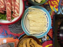 -弘烨 贵州酸汤 鱼火锅(东财店)