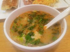 -八百里牛肉汤(盖饭·锅贴·万象城店)