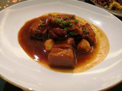 河豚鱼烧黑猪肉-沈灶河豚宴·河豚融合餐厅(汉中路店)