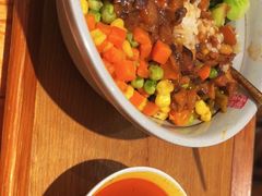 -呼啦面馆·头牌豌杂面(爱琴海店)