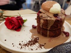 -FLOVIE FLORIST CAFE