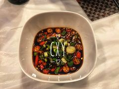 -鲜入围煮花胶鸡海鲜火锅
