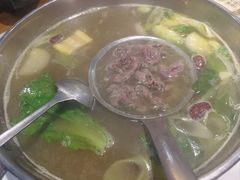 -乡土黄·鲜牛肉火锅·小龙虾(兴业街店)