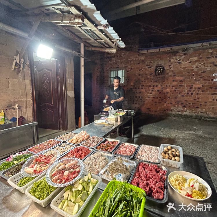 南宁小破店！生料小炒！！尊嘟好好吃！！！