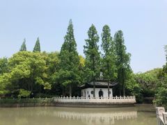 -汇龙潭